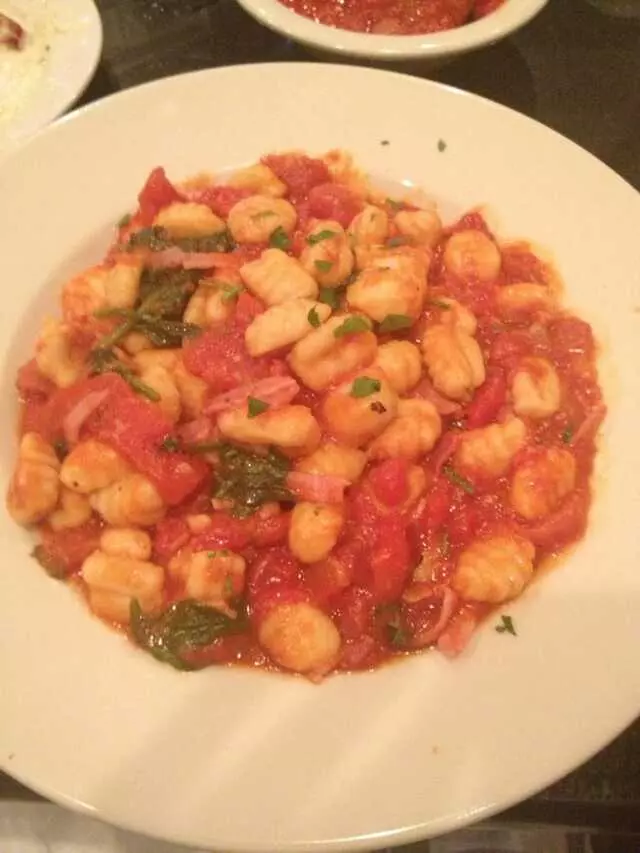 Amicci’s