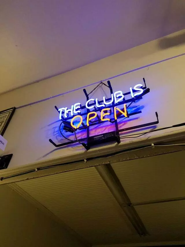 Atomic Books
